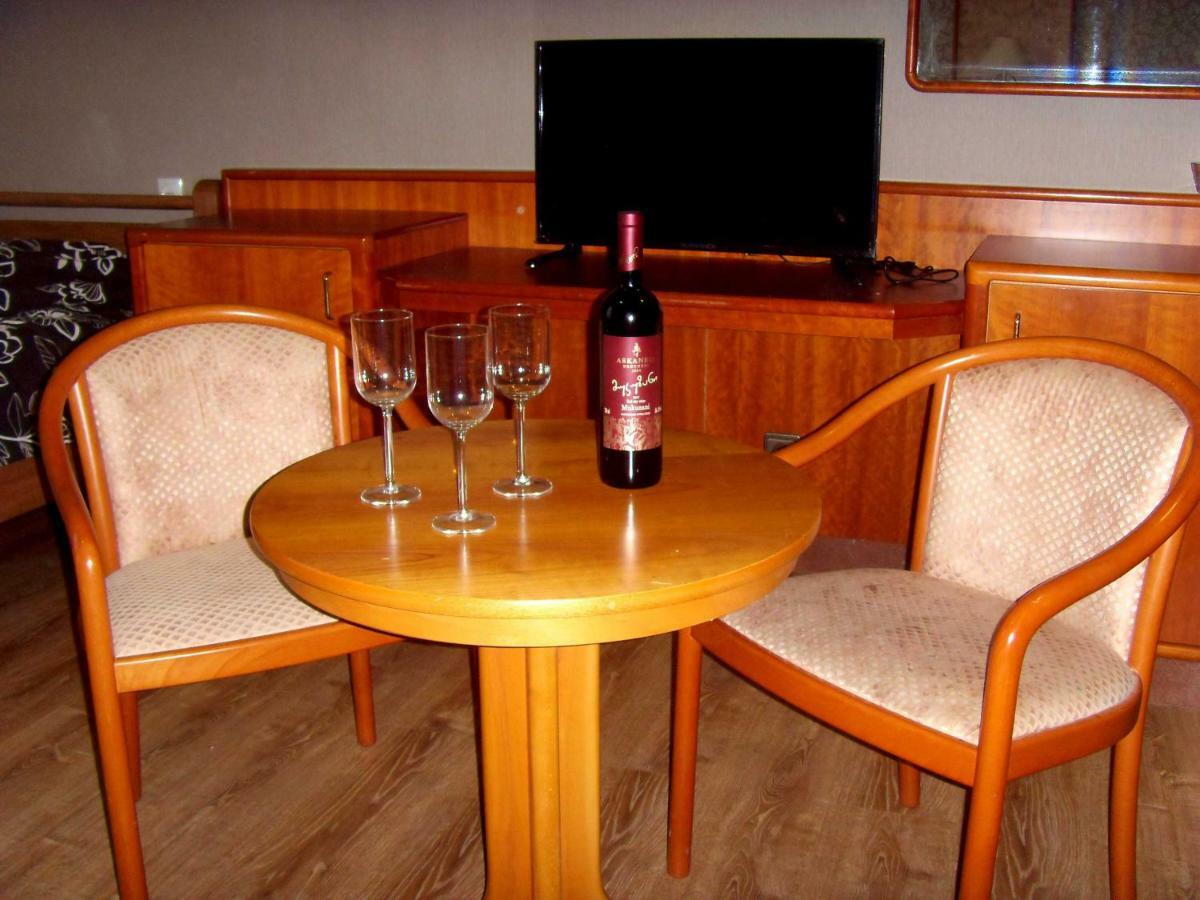 Hotel Nadikvari تبليسي المظهر الخارجي الصورة